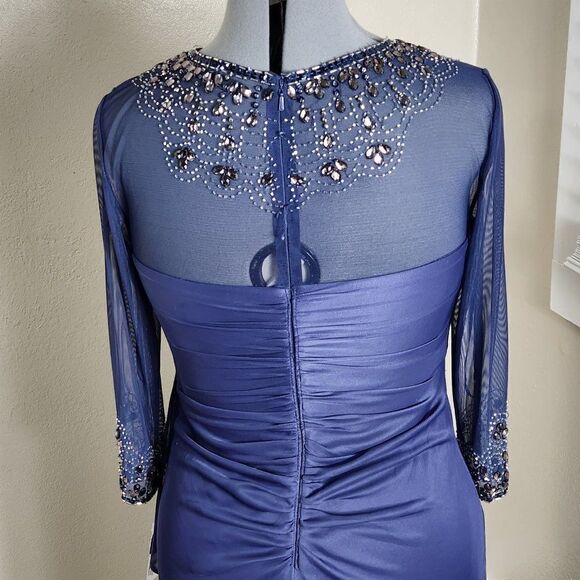 Alex Evenings A-Line Mesh Gown Beaded Illusion Sweetheart Neckline Size 10P NWT - Picture 9 of 16